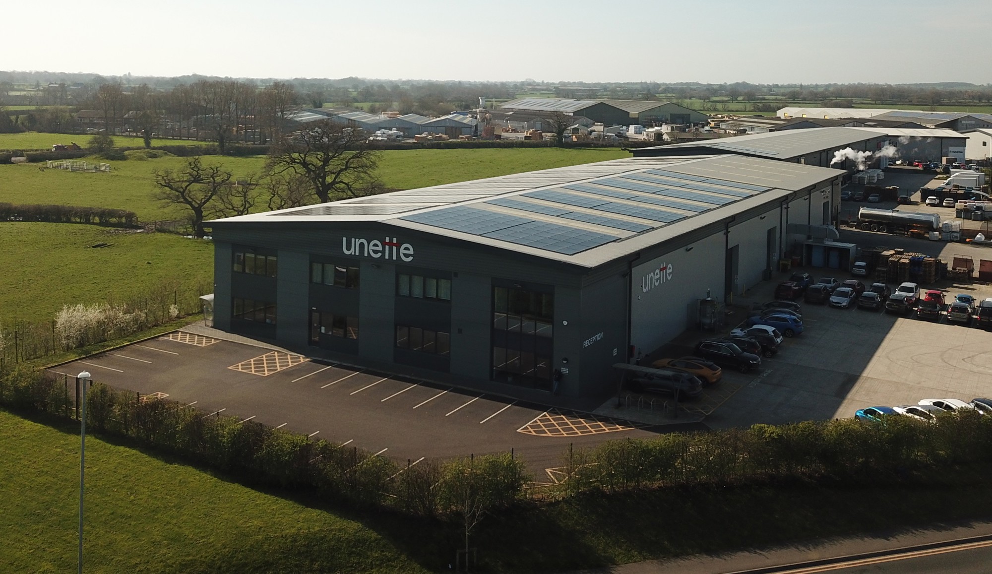 Unette 30,000 sq.ft office